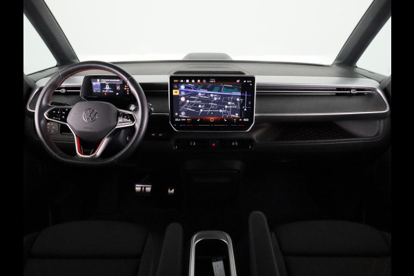 Volkswagen ID. Buzz GTX 86 kWh LWB 7p. 340 pk | SoH 100% | Verlengde garantie | Navigatie | Trekhaak (wegklapbaar) | Parkeersensoren (Park assist) | Achteruitrijcamera | Stoelverwarming v/a |