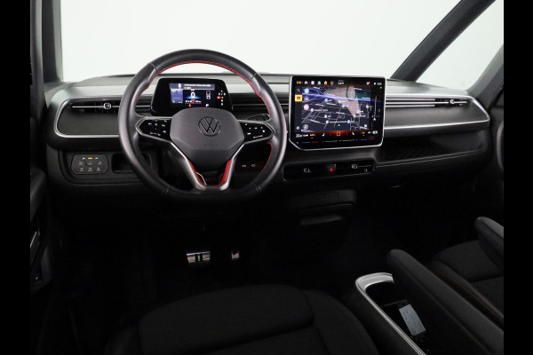 Volkswagen ID. Buzz GTX 86 kWh LWB 7p. 340 pk | SoH 100% | Verlengde garantie | Navigatie | Trekhaak (wegklapbaar) | Parkeersensoren (Park assist) | Achteruitrijcamera | Stoelverwarming v/a |