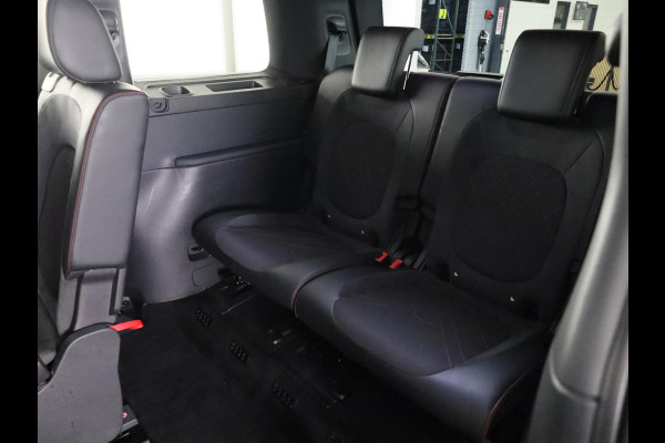 Volkswagen ID. Buzz GTX 86 kWh LWB 7p. 340 pk | SoH 100% | Verlengde garantie | Navigatie | Trekhaak (wegklapbaar) | Parkeersensoren (Park assist) | Achteruitrijcamera | Stoelverwarming v/a |