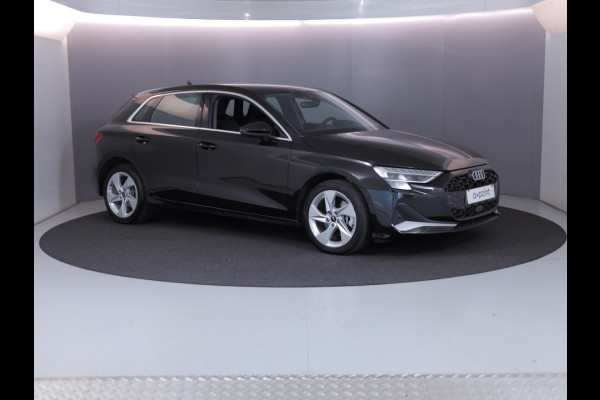 Audi A3 Sportback 40 TFSI e Advanced edition 204 pk S-tronic | Verlengde garantie | Navigatie | Parkeersensoren (Park assist) | Achteruitrijcamera | Adaptieve cruise control | Stoelverwarming |