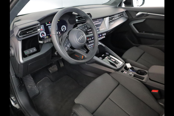 Audi A3 Sportback 40 TFSI e Advanced edition 204 pk S-tronic | Verlengde garantie | Navigatie | Parkeersensoren (Park assist) | Achteruitrijcamera | Adaptieve cruise control | Stoelverwarming |