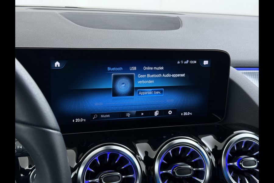 Mercedes-Benz GLA 250e Luxury // Trekhaak // Carplay // Camera // Sfeerverlichting // Widescreen Dashbord