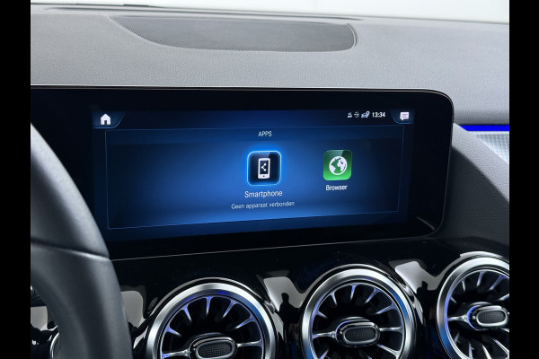 Mercedes-Benz GLA 250e Luxury // Trekhaak // Carplay // Camera // Sfeerverlichting // Widescreen Dashbord