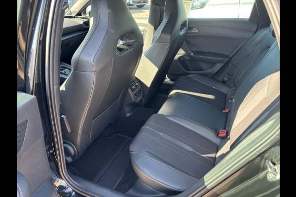CUPRA Leon Sportstourer 1.4 e-Hybrid VZ Business | SCI | 245pk | PHEV | Stoelverwarming | Camera | Adaptive cruise control