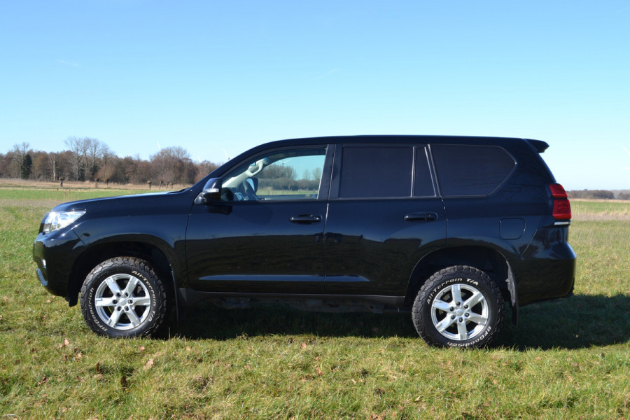 Toyota Land Cruiser 150 2.8 D-4D-F Comfort Blind Van 204 PK