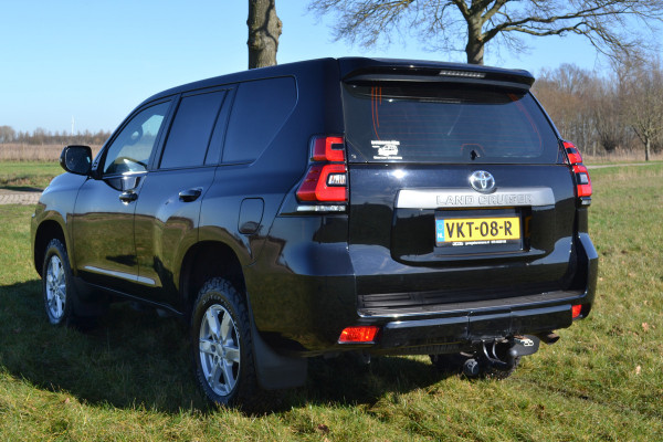 Toyota Land Cruiser 150 2.8 D-4D-F Comfort Blind Van 204 PK