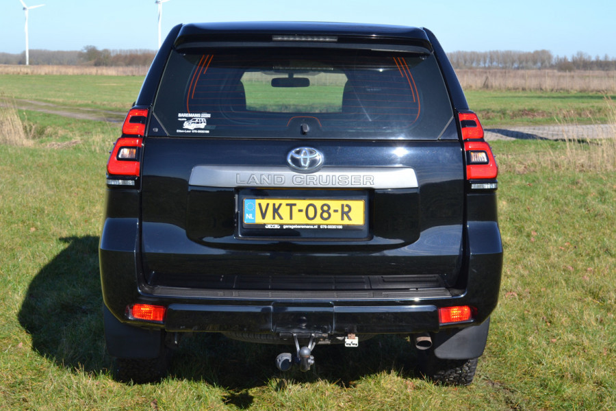 Toyota Land Cruiser 150 2.8 D-4D-F Comfort Blind Van 204 PK