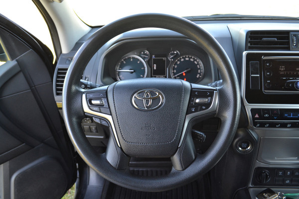 Toyota Land Cruiser 150 2.8 D-4D-F Comfort Blind Van 204 PK