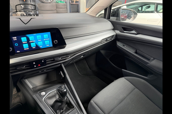 Volkswagen Golf 1.0 TSI Golf PDC/Virtual/BTW Auto