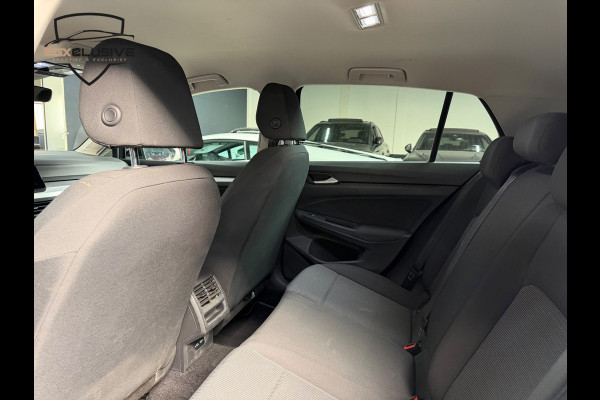 Volkswagen Golf 1.0 TSI Golf PDC/Virtual/BTW Auto