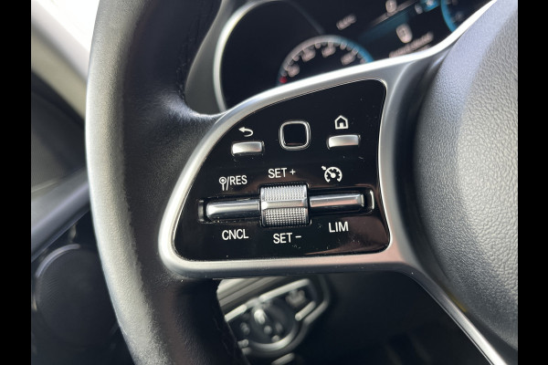 Mercedes-Benz GLC 300e 4MATIC Business Solution