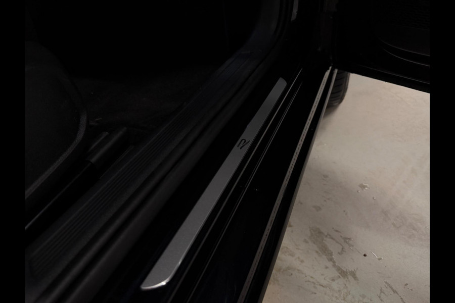 Volkswagen Taigo 1.5 TSI | 3x R-Line | PANO | CAMERA | BLACK EDITION