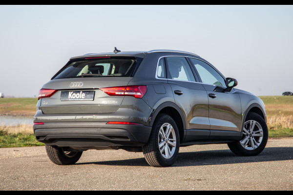 Audi Q3 45 TFSI e edition AUTOMAAT / PLUG IN HYBRID / STOELVERWARMING / LEER / VIRTUAL COCKPIT / CRUISE CONTROLE / DEALER ONDERHOUDEN