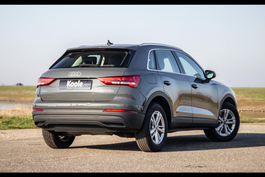 Audi Q3 45 TFSI e edition AUTOMAAT / PLUG IN HYBRID / STOELVERWARMING / LEER / VIRTUAL COCKPIT / CRUISE CONTROLE / DEALER ONDERHOUDEN