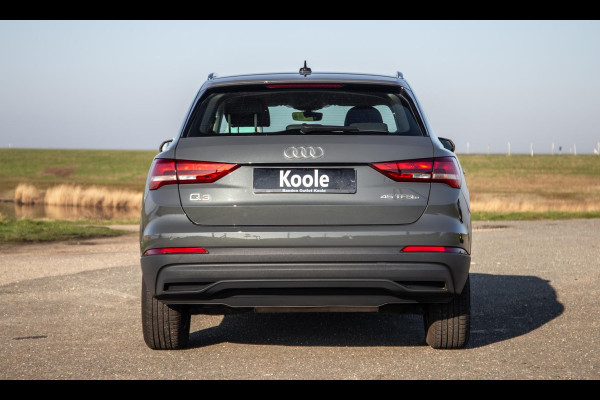 Audi Q3 45 TFSI e edition AUTOMAAT / PLUG IN HYBRID / STOELVERWARMING / LEER / VIRTUAL COCKPIT / CRUISE CONTROLE / DEALER ONDERHOUDEN