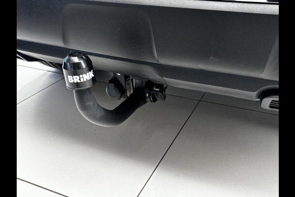 Peugeot 3008 1.2 PureTech Allure Pack Business Automaat | 360 Camera | Afneembare trekhaak | Stoelverwarming | Elektrische achterklep | Navigatie | Adaptieve cruise control