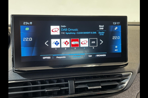 Peugeot 3008 1.2 PureTech Allure Pack Business Automaat | 360 Camera | Afneembare trekhaak | Stoelverwarming | Elektrische achterklep | Navigatie | Adaptieve cruise control