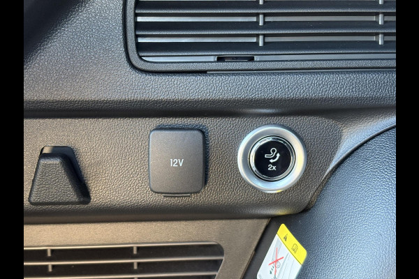 Ford Kuga 2.5 PHEV ST-Line | Orig. NL Auto | Nieuw model! |  Wegklapbare trekhaak (elektrisch bedienbaar) | Winter Pack