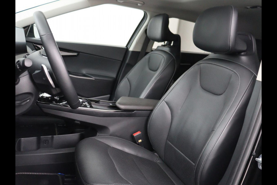 Kia Ev6 Plus Advanced 77.4 kWh | SOH 100% | Panoramadak | Trekhaak | Stoelventilatie | Leder | Meridian Surround | Warmtepomp | Achterbankverwarming | Adaptive cruise | Vehicle-to-load | Carplay | Camera