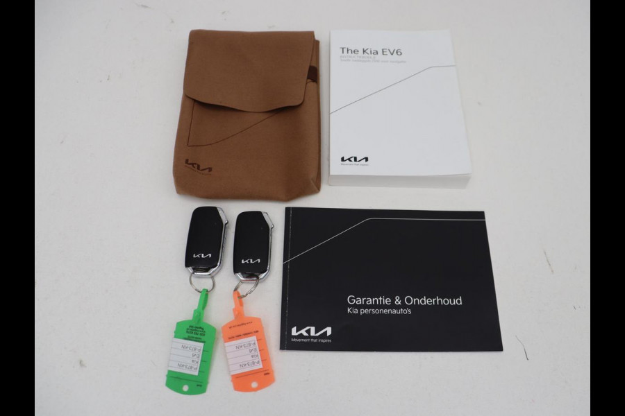 Kia Ev6 Plus Advanced 77.4 kWh | SOH 100% | Panoramadak | Trekhaak | Stoelventilatie | Leder | Meridian Surround | Warmtepomp | Achterbankverwarming | Adaptive cruise | Vehicle-to-load | Carplay | Camera