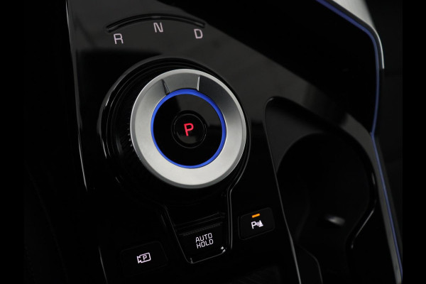 Kia Ev6 Plus Advanced 77.4 kWh | SOH 100% | Panoramadak | Trekhaak | Stoelventilatie | Leder | Meridian Surround | Warmtepomp | Achterbankverwarming | Adaptive cruise | Vehicle-to-load | Carplay | Camera