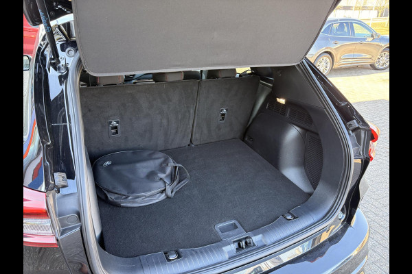 Ford Kuga 2.5 PHEV ST-Line | Orig. NL Auto | Nieuw model! |  Wegklapbare trekhaak (elektrisch bedienbaar) | Winter Pack