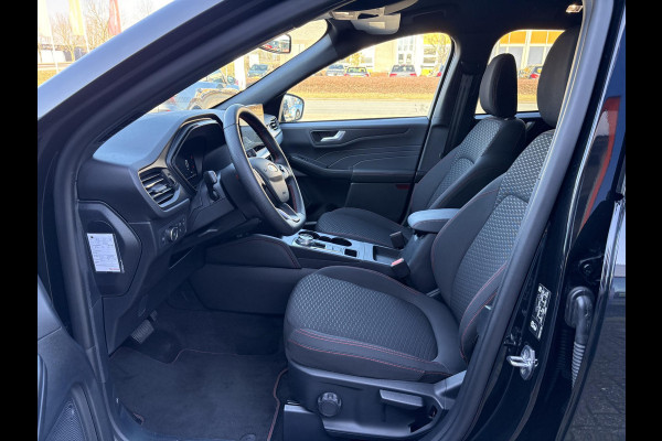 Ford Kuga 2.5 PHEV ST-Line | Orig. NL Auto | Nieuw model! |  Wegklapbare trekhaak (elektrisch bedienbaar) | Winter Pack