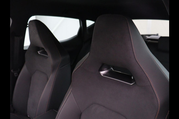 CUPRA Leon 1.5 e-Hybrid Business | Stoelverwarming | Adaptive cruise | Camera | Carplay | Memory | Half leder | Navigatie | Keyless | Sportstoelen | Full LED | Sfeerverlichting | PHEV | Plug In