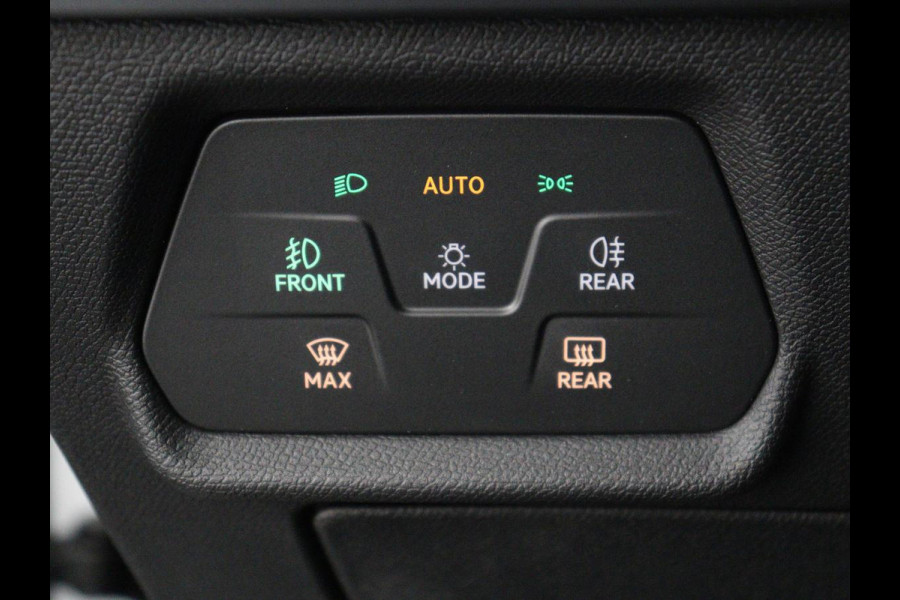 CUPRA Leon 1.5 e-Hybrid Business | Stoelverwarming | Adaptive cruise | Camera | Carplay | Memory | Half leder | Navigatie | Keyless | Sportstoelen | Full LED | Sfeerverlichting | PHEV | Plug In