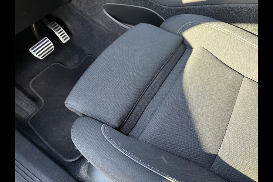 Volvo XC40 Recharge Pro 230pk | 96% SOH | Panoramadak | Stoel & Stuurverwarming | Harman Kardon Audio | 360 Camera |