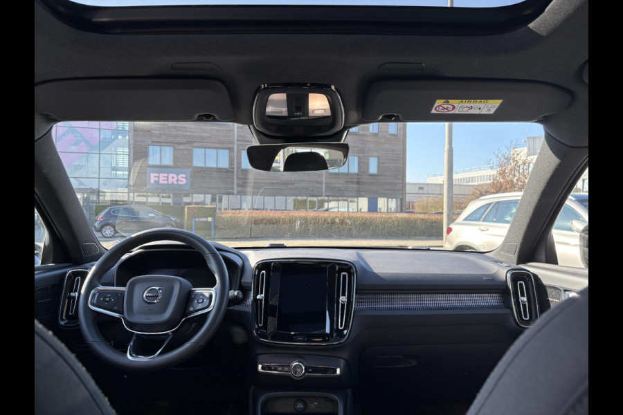 Volvo XC40 Recharge Pro 230pk | 96% SOH | Panoramadak | Stoel & Stuurverwarming | Harman Kardon Audio | 360 Camera |