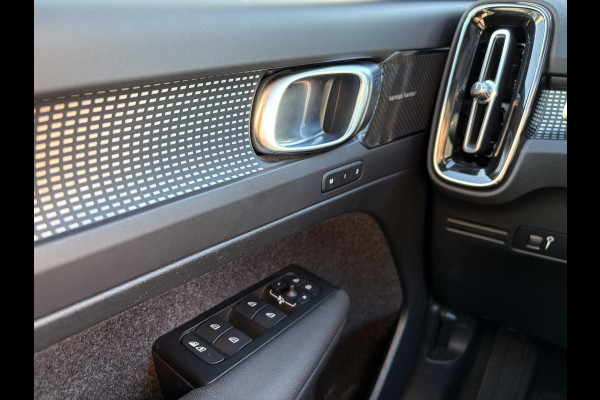 Volvo XC40 Recharge Pro 230pk | 96% SOH | Panoramadak | Stoel & Stuurverwarming | Harman Kardon Audio | 360 Camera |