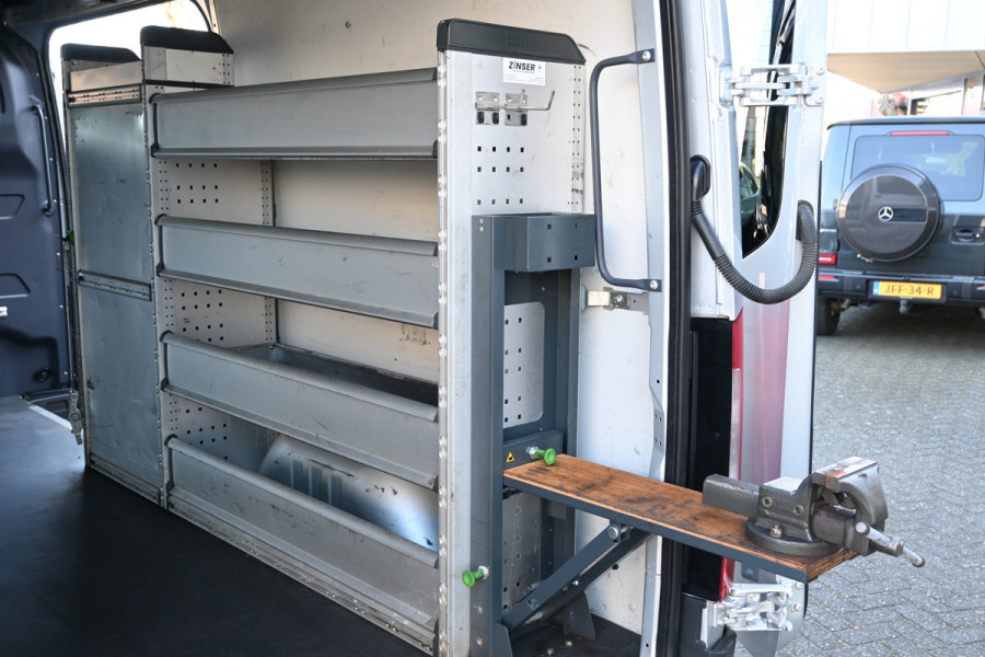 Mercedes-Benz Sprinter 315 CDI L2H1 RWD 3500 kg trekhaak, Geveerde stoel, MBUX 10.25, Werkplaats inrichting