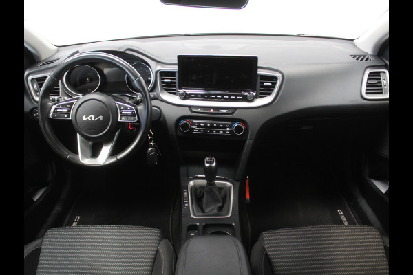 Kia Ceed 1.0 T-GDi DynamicLine CLIMATE | CAMERA | CARPLAY | LED | LMV16 | NAVI | PDCA | ADAPCRUISE | DAB