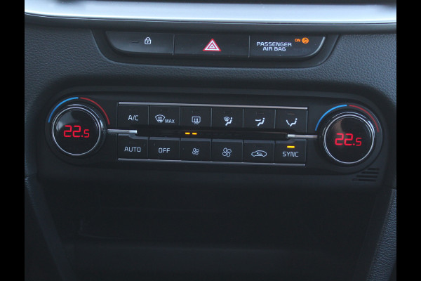 Kia Ceed 1.0 T-GDi DynamicLine CLIMATE | CAMERA | CARPLAY | LED | LMV16 | NAVI | PDCA | ADAPCRUISE | DAB