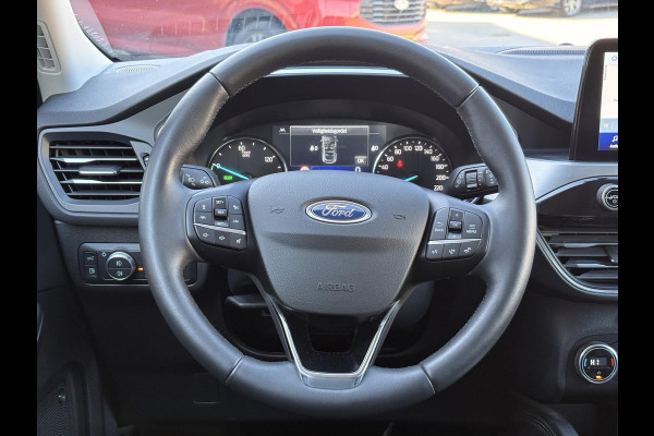 Ford Kuga 2.5 PHEV Titanium X | Winterpakket | BLIS | Elektrische achterklep | Trekhaak |