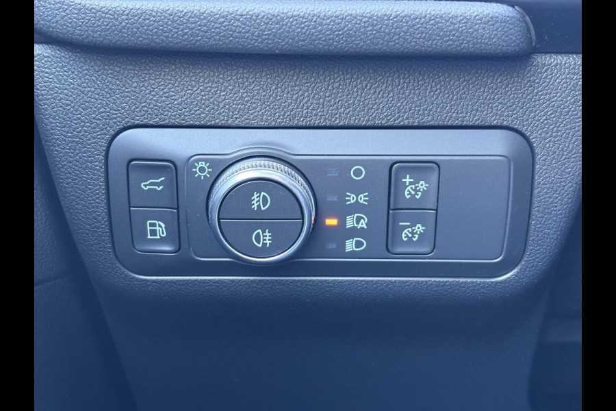Ford Kuga 2.5 PHEV Titanium X | Winterpakket | BLIS | Elektrische achterklep | Trekhaak |