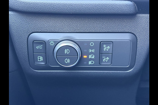 Ford Kuga 2.5 PHEV Titanium X | Winterpakket | BLIS | Elektrische achterklep | Trekhaak |