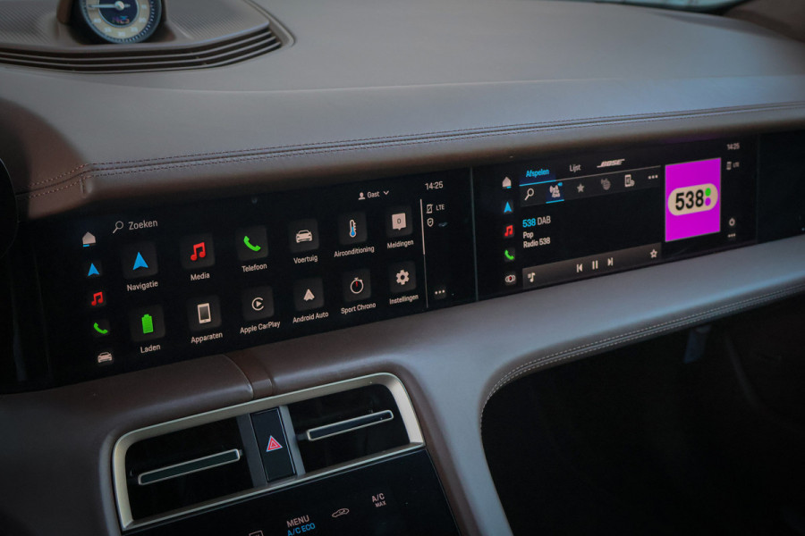 Porsche Taycan Turbo 93 kWh | PASSENGER DISPLAY | ADAPTIVE CRUISE | STOELVERWAMING & VERKOELING | 360 CAMERA | BOSE AUDIO |