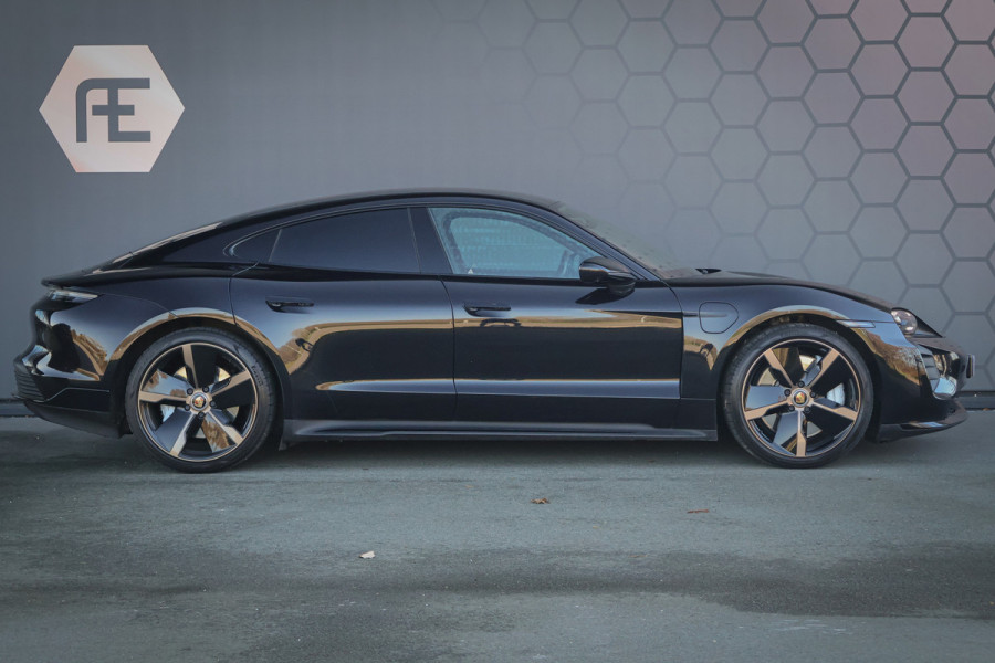 Porsche Taycan Turbo 93 kWh | PASSENGER DISPLAY | ADAPTIVE CRUISE | STOELVERWAMING & VERKOELING | 360 CAMERA | BOSE AUDIO |