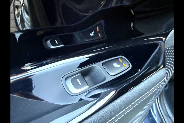 Kia e-Niro ExecutiveLine 64 kWh App Connect, Leer, Camera, Stoel/Stuur Verwarming