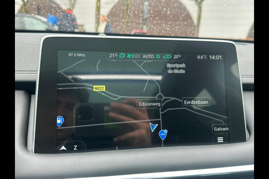 MG EHS 1.5 TGDI Luxury VAN € 26.900,- VOOR € 22.877,- UW LENTEVOORDEEL € 4.023,-!| PHEV | MEGA COMPLEET! | COMPLETE HISTORIE AANWEZIG | FABRIEKS GARANTIE TM 03-2030| 52km WLTP ELECTR RIJBEREIK, TOTAAL RIJBEREIK TOT 1.000km!