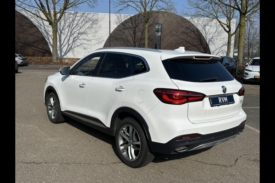 MG EHS 1.5 TGDI Luxury VAN € 26.900,- VOOR € 22.877,- UW LENTEVOORDEEL € 4.023,-!| PHEV | MEGA COMPLEET! | COMPLETE HISTORIE AANWEZIG | FABRIEKS GARANTIE TM 03-2030| 52km WLTP ELECTR RIJBEREIK, TOTAAL RIJBEREIK TOT 1.000km!