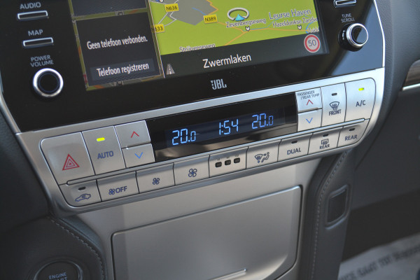 Toyota Land Cruiser 150 2.8 D-4D-F Professional Window Van