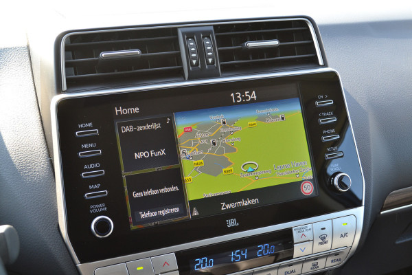 Toyota Land Cruiser 150 2.8 D-4D-F Professional Window Van