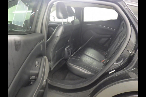 Ford Mustang Mach-E RWD 75 kWh [ 3-Fase ] {SOH-88%} (INCL.BTW) *LEATHER | FULL-LED | DAB | DIGI-COCKPIT | KEYLESS | NAVI-FULLMAP | CARPLAY | HEATED-COMFORTSEATS | TOPVIEW | ADAPTIVE-CRUISE | PRIVACY-GLASS | 18'' ALU*