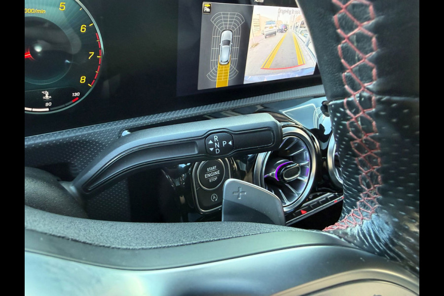 Mercedes-Benz A-Klasse 180 Business Solution AMG Pano,sfeerverlichting