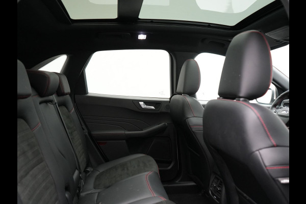 Ford Kuga 2.5 ST-Line Plug In Hybrid 225pk Dealer O.H. PHEV | Panodak | Adaptive Cruise | 360 Camera | Bang & Olufsen Audio | Apple Carplay | LED Koplampen | Virtual | Navigatie | DAB |