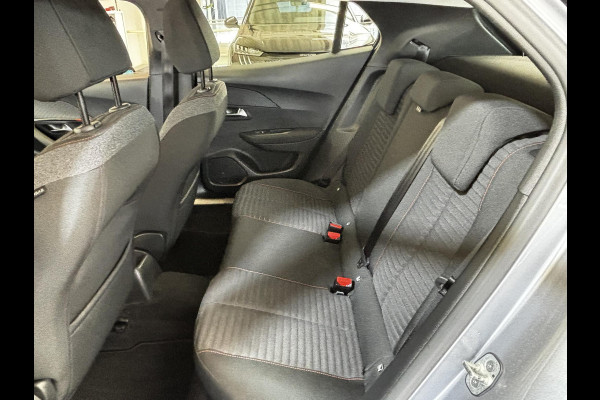 Peugeot 2008 1.2 PureTech Active Navigatie | Cruise control | Android auto / Apple carplay | Parkeersensoren achter