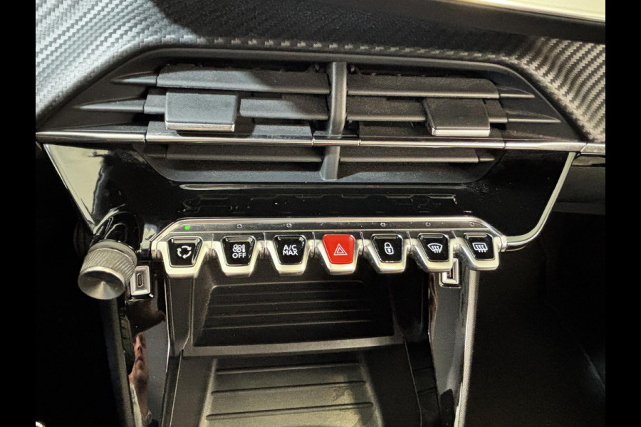 Peugeot 2008 1.2 PureTech Active Navigatie | Cruise control | Android auto / Apple carplay | Parkeersensoren achter